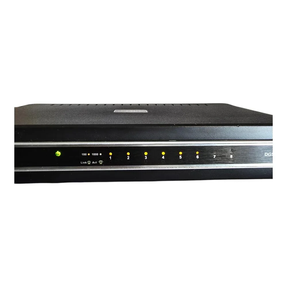 D-LINK DGS-2208 Gigabit Desktop Switch 8-Port w/ Power Supply TESTED & WORKING!